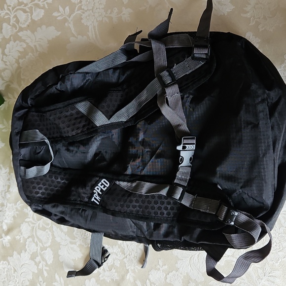 NWT Travel Backpack - Picture 7 of 15